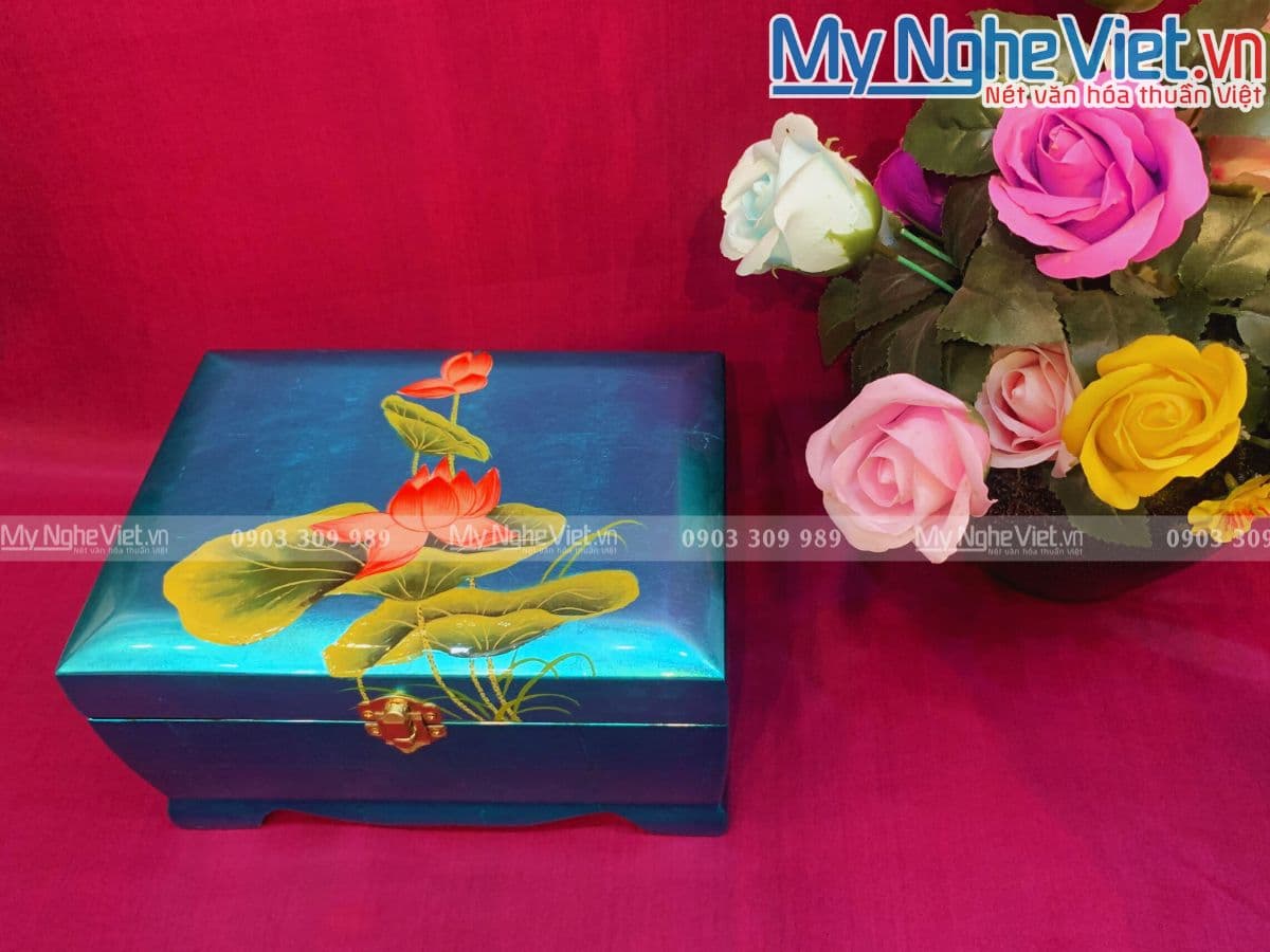 Large Pedestal Jewelry Box with Lotus Motif | Premium Vietnamese Lacquerware
