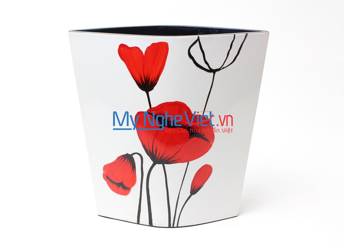 Exquisite Lacquerware Vase | Meticulous Handcrafted Vietnamese Heritage