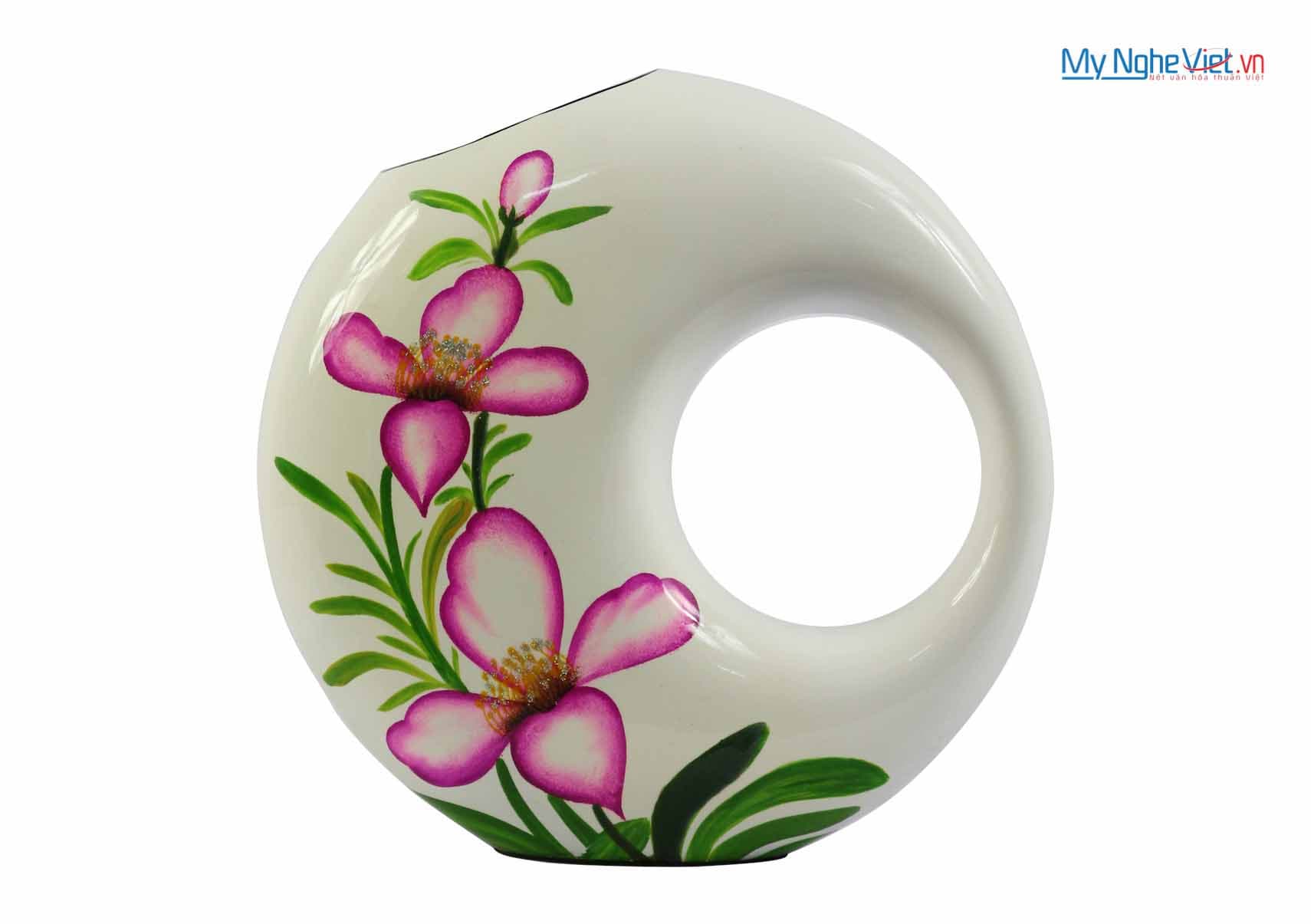 Elegant Lacquered Vase | Premium Handcrafted Artisanal Mastery