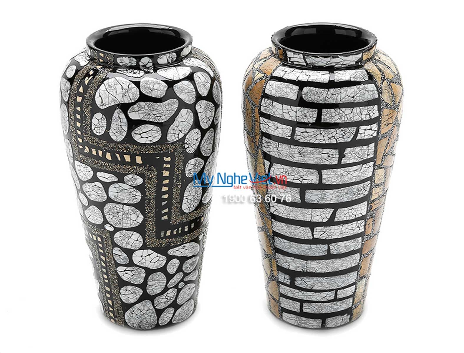 Elegant Lacquerware Vase | Traditional Vietnamese Artistry