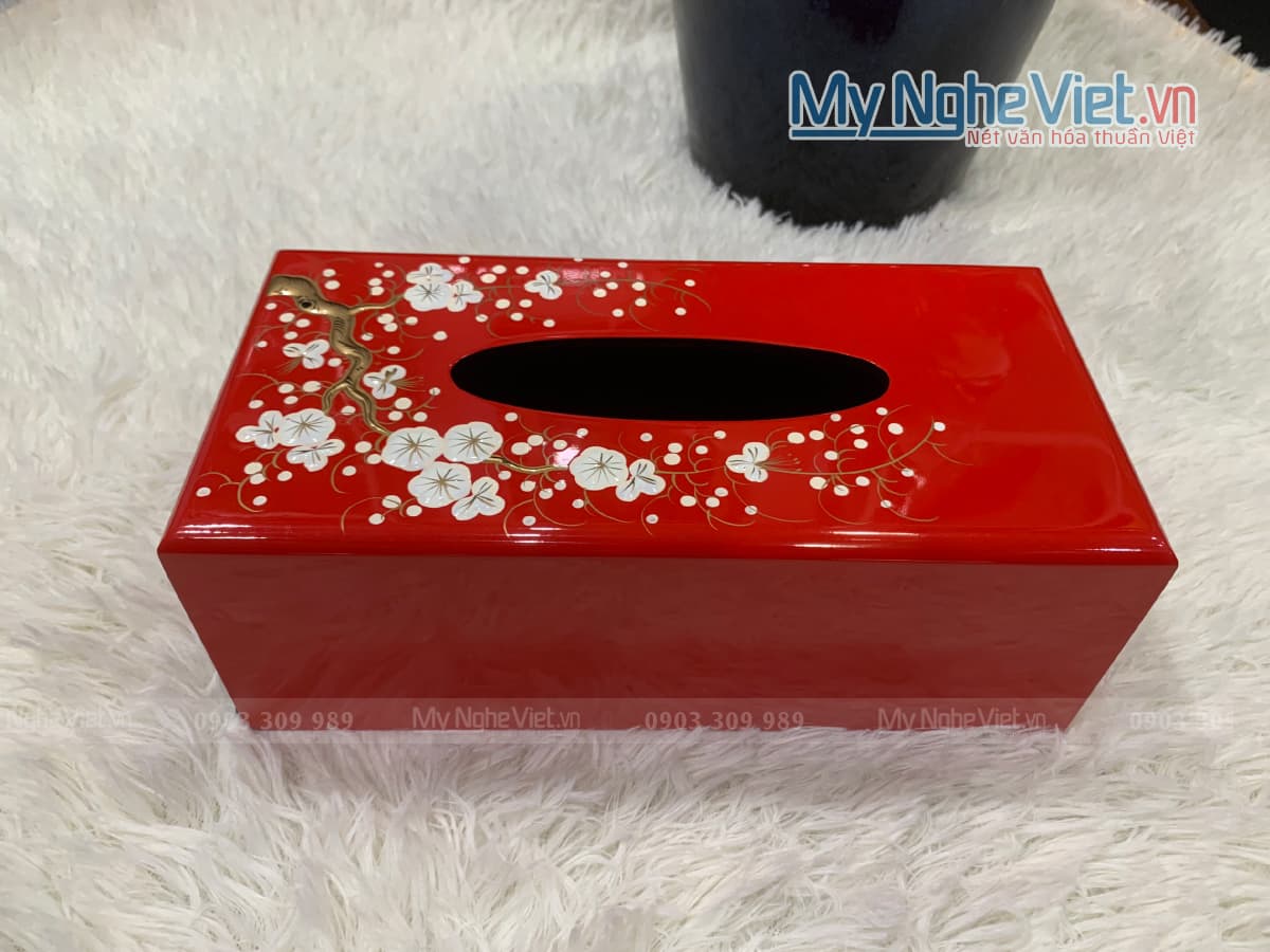 Elegant Lacquered Tissue Box | Meticulous Handcrafted Heritage