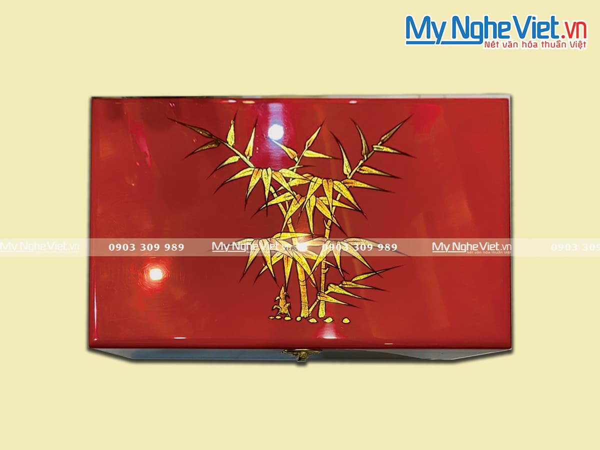 Exquisite Lacquer Jewelry Box | Hand-Painted Bamboo Leaf Motif