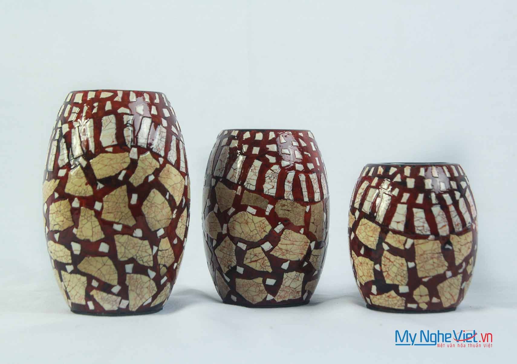 Set of Three Eggshell Inlaid Lacquerware Candleholders | Handcrafted Vietnamese Mastery